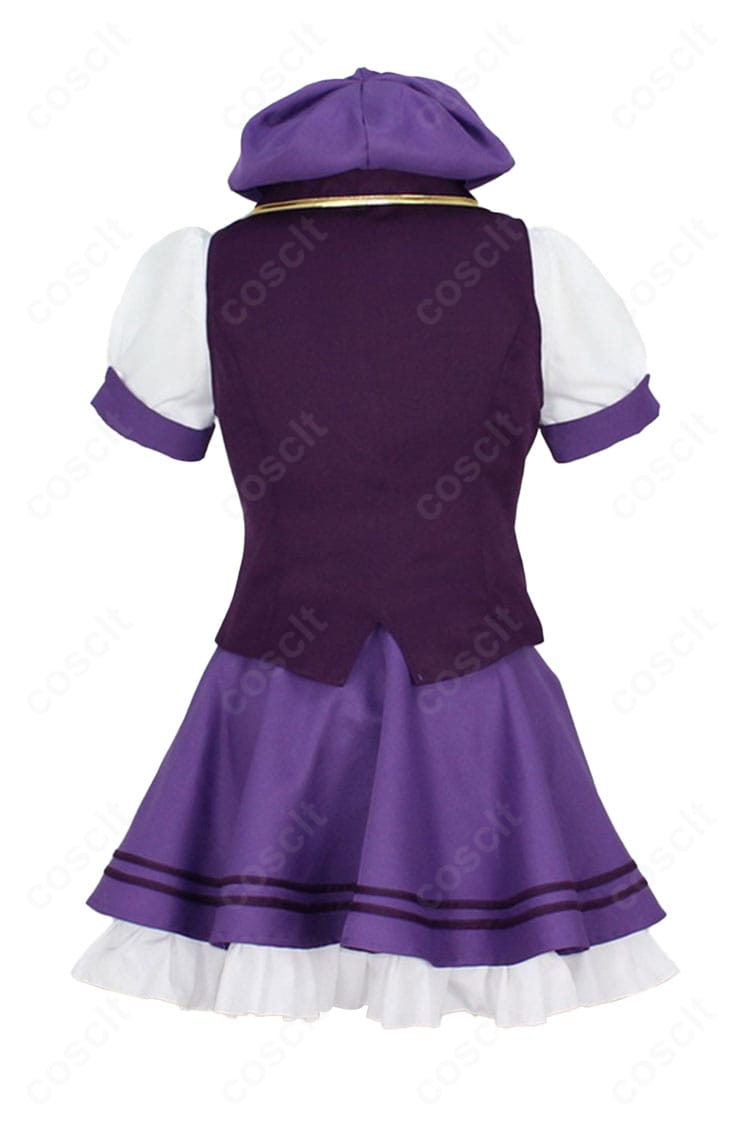 リゼ メイド服コスプレ左側面。袖口の装飾とスカートのドレープが分かる角度で、清楚な印象を強調。