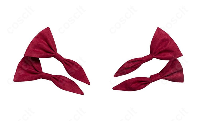 蝶結びの髪飾りディテール。赤いリボンの形状と質感、装着位置のイメージが分かる画像。