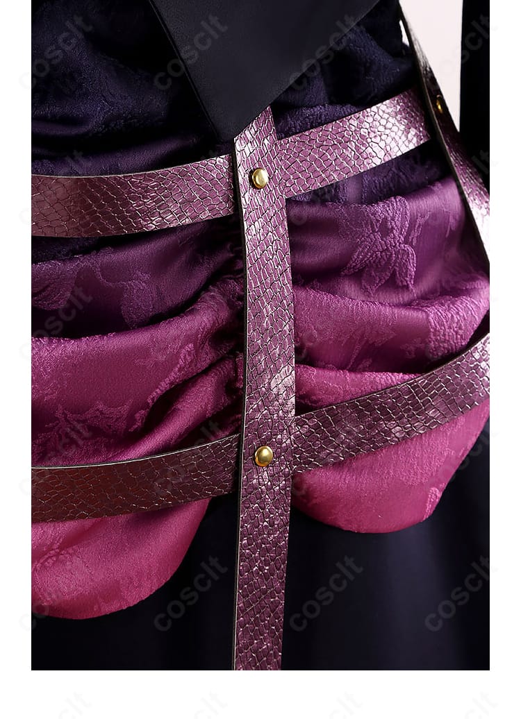 巴日和 コスプレ 花柄装飾の近接。華やかな模様と配色の質感