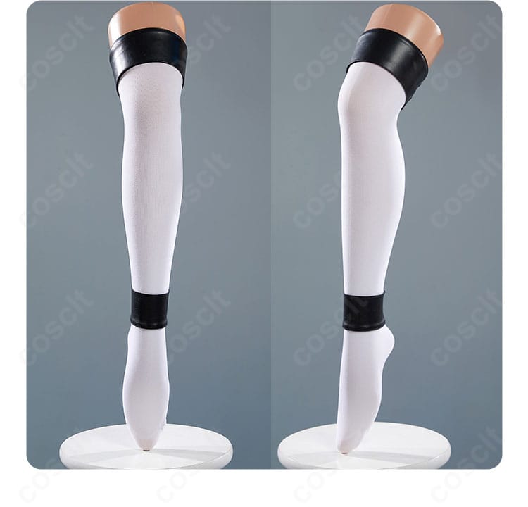 脚飾りのアップ。固定バンドと装飾パーツの構成でコスプレ向けに安定感を確保。