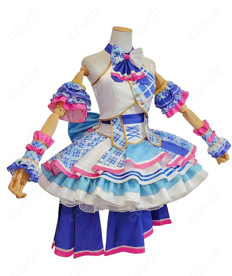 そらみ♡スマイル ラブリーコーデのサイドビュー。オーバースカートの重なりとラインの美しさ、可動域が分かる画像