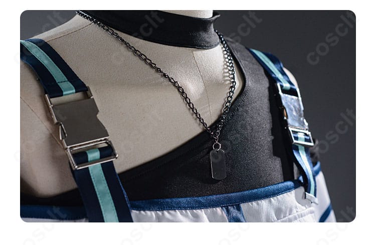 チョーカーと首元装飾のアップ。要 楽奈 特訓後衣装らしい意匠と質感が分かるクローズアップ。