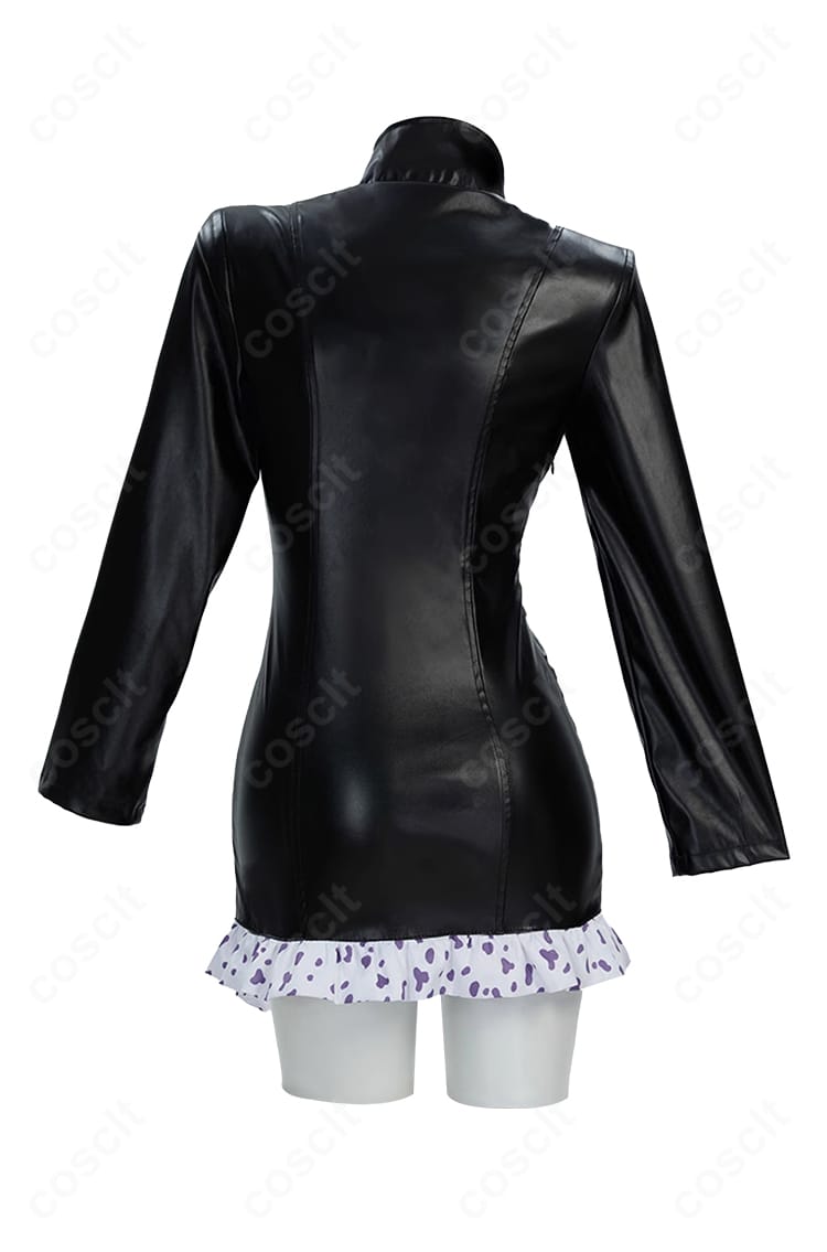 ONE PIECE ニコ・ロビン ウォーターセブン編コスプレの背面ショット。背中のラインと装飾の仕上がり、縫製の整いを確認できます。