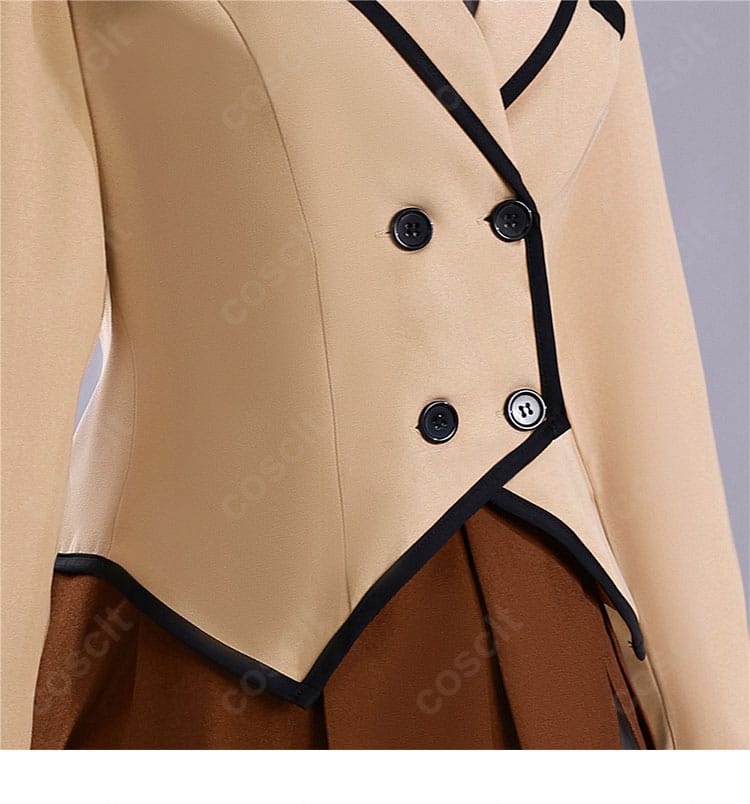 制服Ver. コスプレ 裾ラインとプリーツの動き。軽やかで写真映え