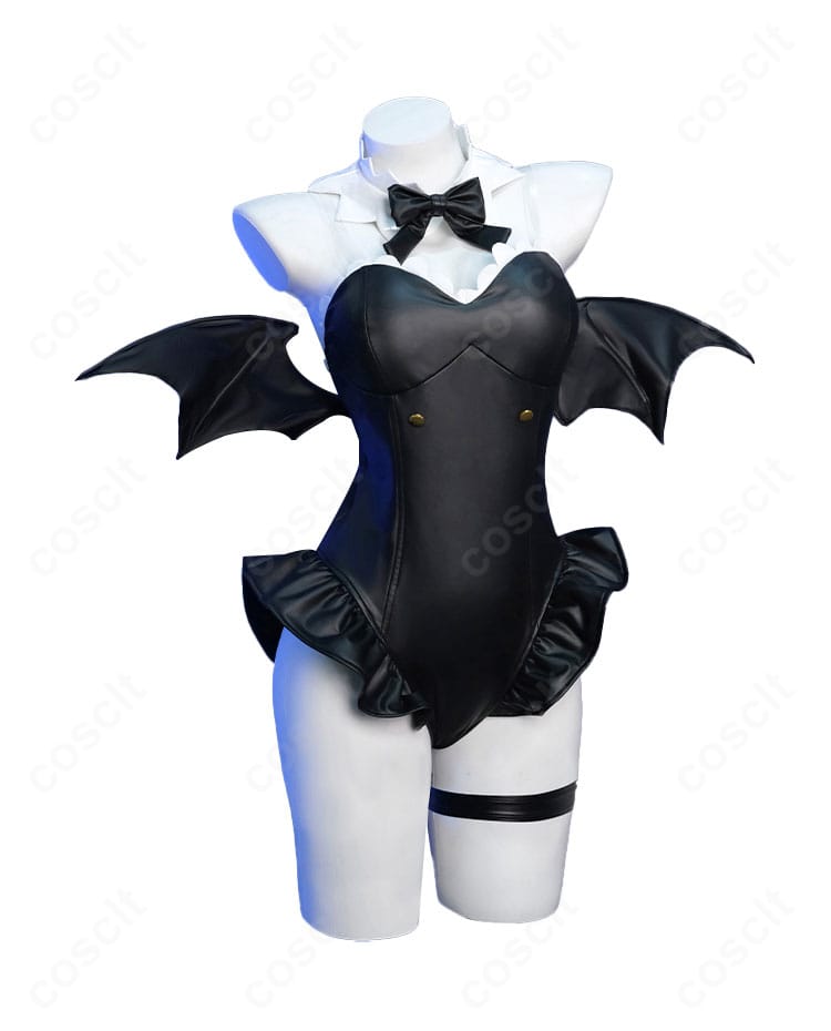 レム 幻夜の魔法使いver. コスプレ衣装の正面全体。レオタード基調と胸元チェーン、帽子のバランスがわかる。