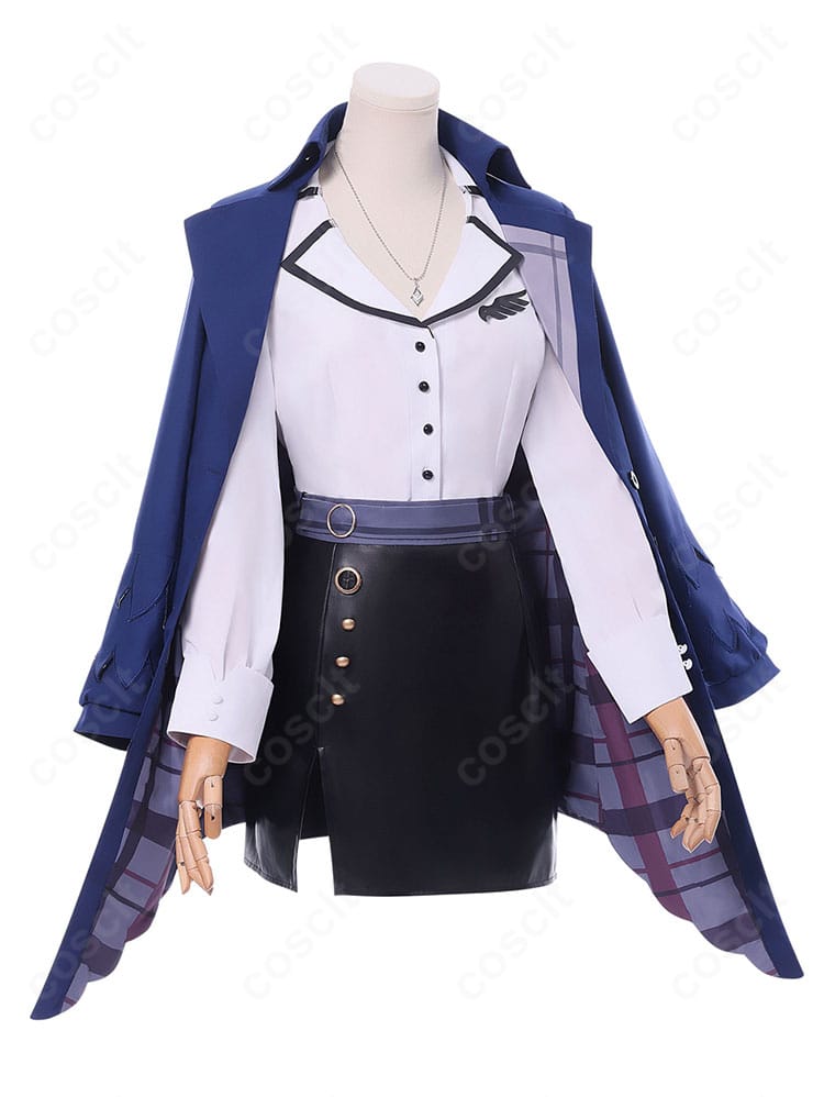 ネリッサ・レイヴンクロフト新衣装コスプレの側面。ウエストラインとフレアの落ち感、装飾の位置関係が分かる。