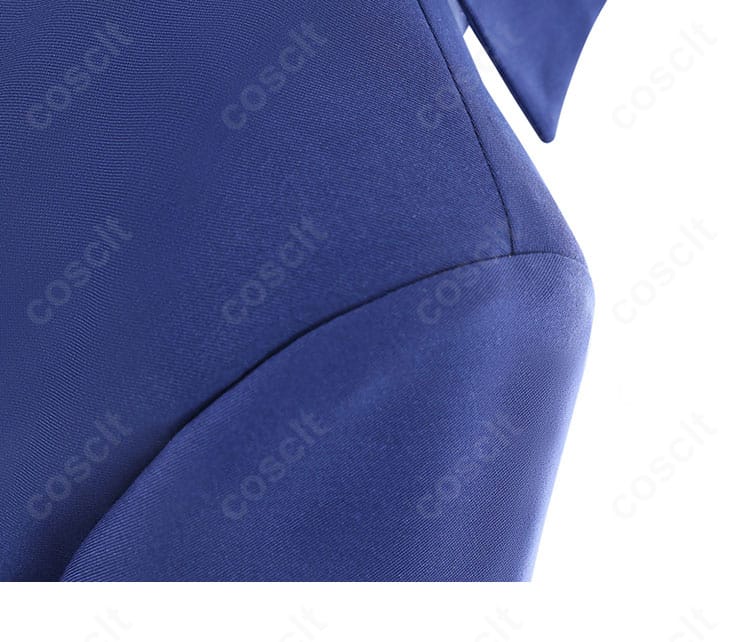 新衣装コスプレの肩装飾クローズアップ。精緻な仕上げでネリッサらしい雰囲気を強調。