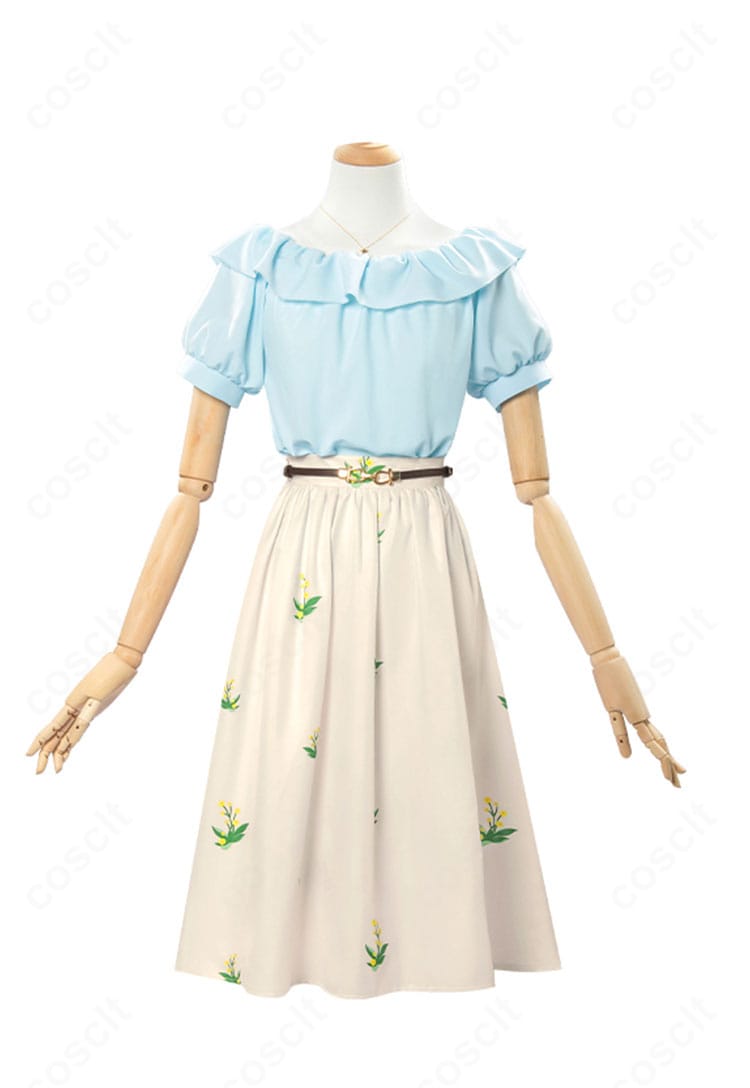 長崎そよ 私服コスプレ衣装の正面全体。上品配色とAラインシルエットを確認できる画像