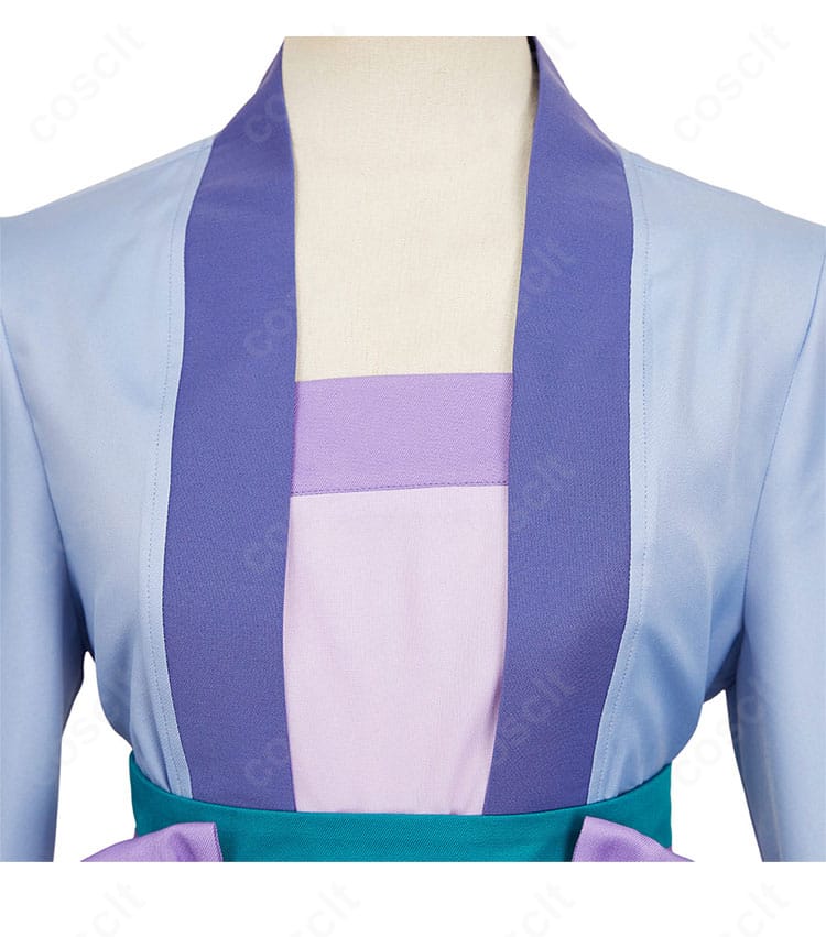 猫猫コスプレ衣装の襟元アップ。重ね風の襟デザインと端処理の丁寧さが際立つディテール