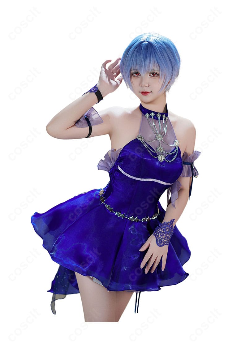 綾波レイ コスプレ衣装の側面シルエット。ウエストラインと腰飾りの見え方