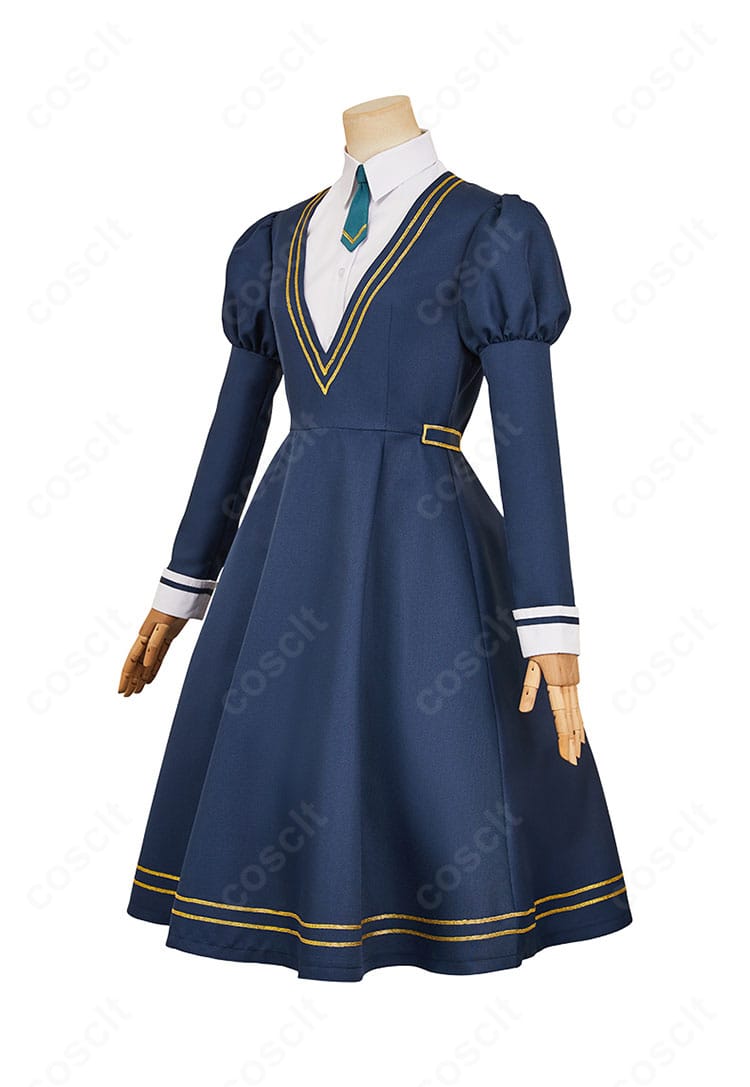 宮尾音夢 コスプレ衣装の左側面シルエットと袖・スカートのバランス