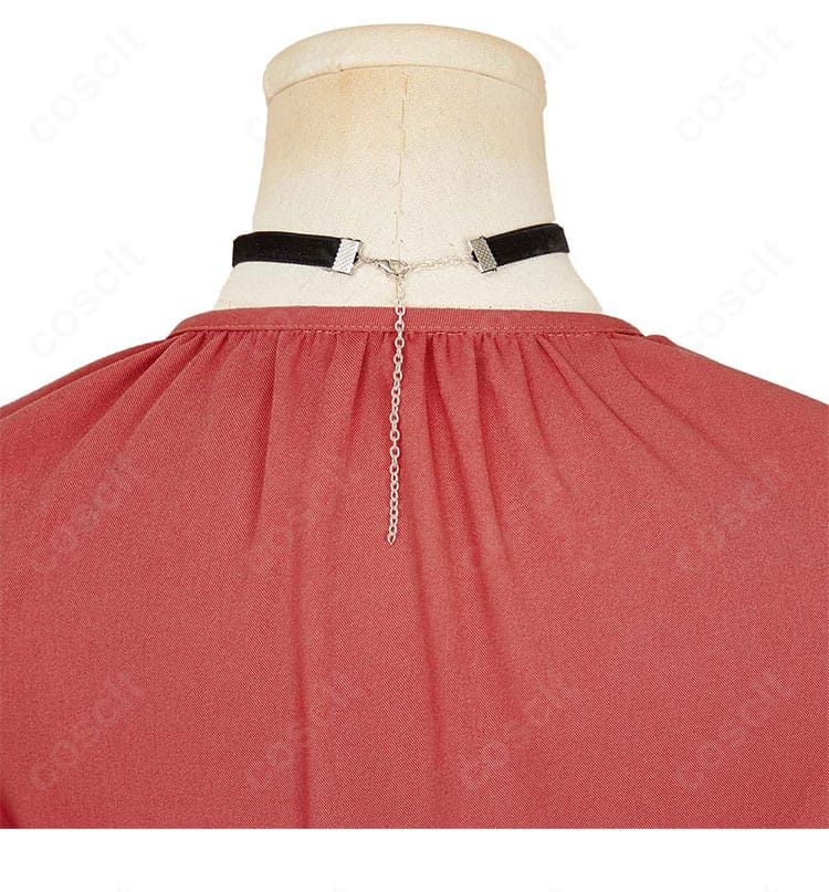 若月ニコ コスプレ衣装の背面装飾ディテール。後ろ姿でのラインの美しさを強調。