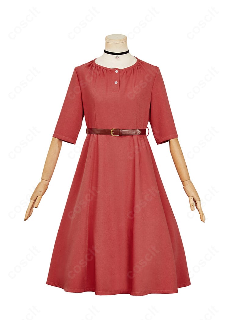 若月ニコ コスプレ衣装の正面全体像。ワンピースのラインとベルト位置、ネックレスの配置が分かる画像。