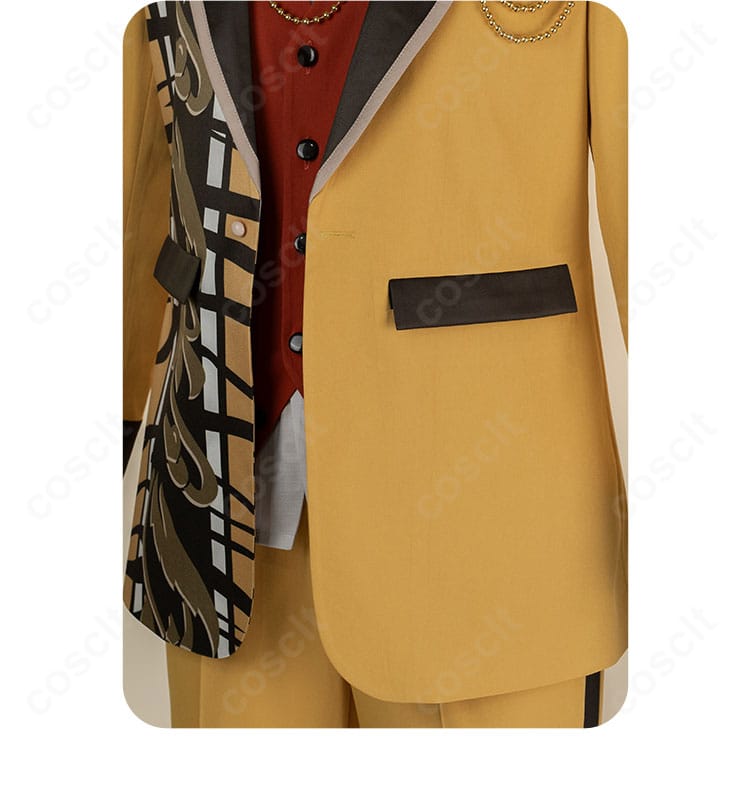 ポケット周りの装飾ディテール。実用性と意匠性を両立したデザイン