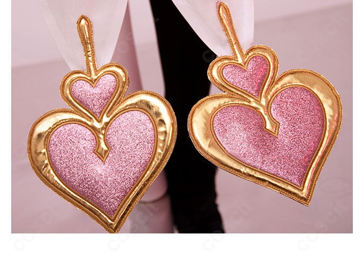 ラブライブ!矢澤にこ衣装 裾のハート装飾ディテール。可愛らしさを引き立てるアクセントを明示。