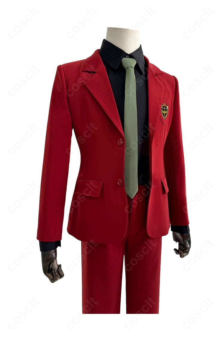 右側面からのミヒャエル・カイザー衣装、コートのラインとシルエットのディテール