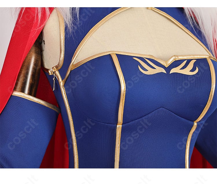 襟元（領口）装飾のクローズアップ。刺繍とトリムの細密な仕上げで上品な質感を表現。