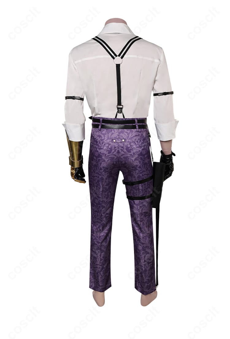 背面全体のヴィンセント衣装。サスペンダーとベルト類の配置、後ろ姿のシルエットを確認。