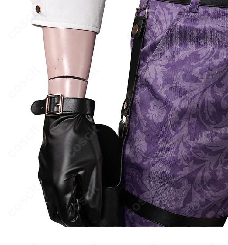 右手の手袋ディテール。縫製ラインと質感、指先までの作り込みを確認できる画像。