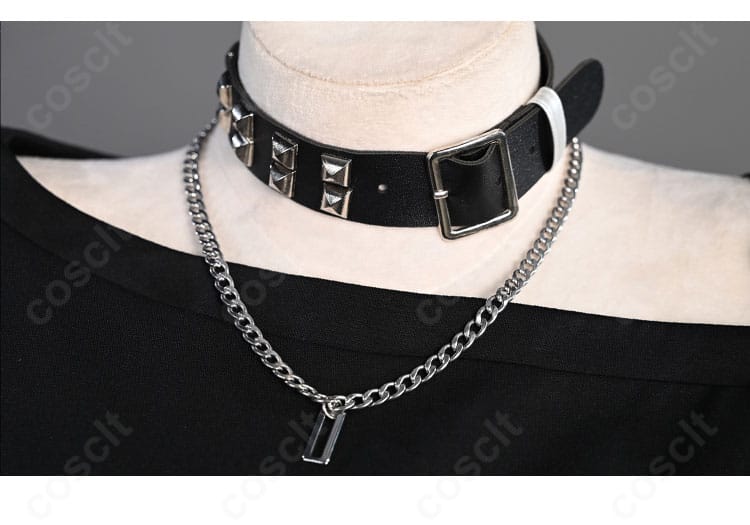 白石杏コスプレ衣装のチョーカーと首元ディテール。華やかなポイントで存在感アップ。