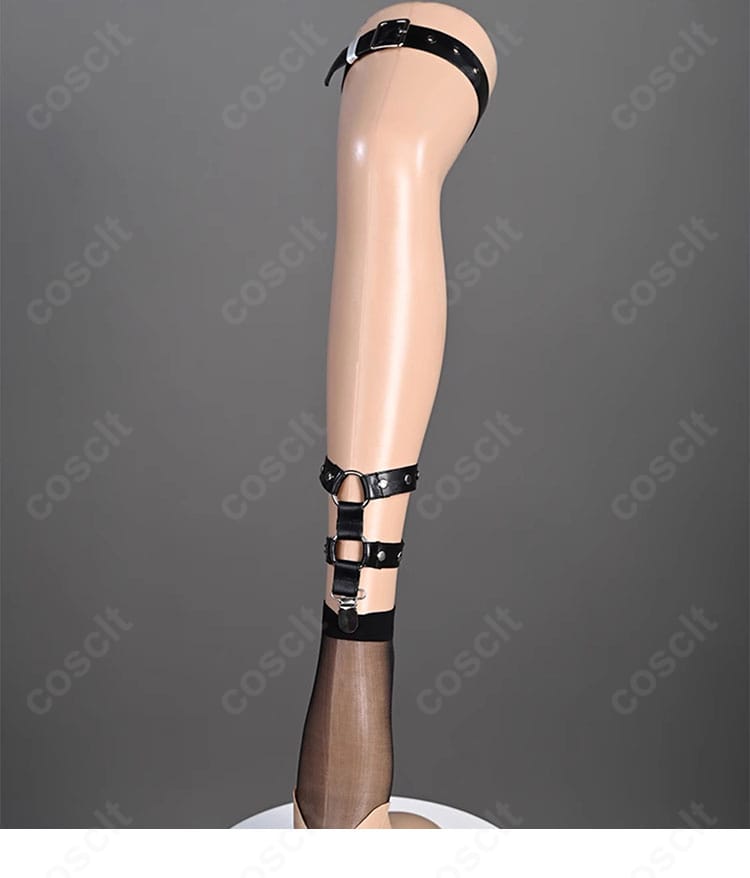 白石杏コスプレ衣装の足飾りと足ベルト。コーデ全体を引き締める足元のアクセサリー。