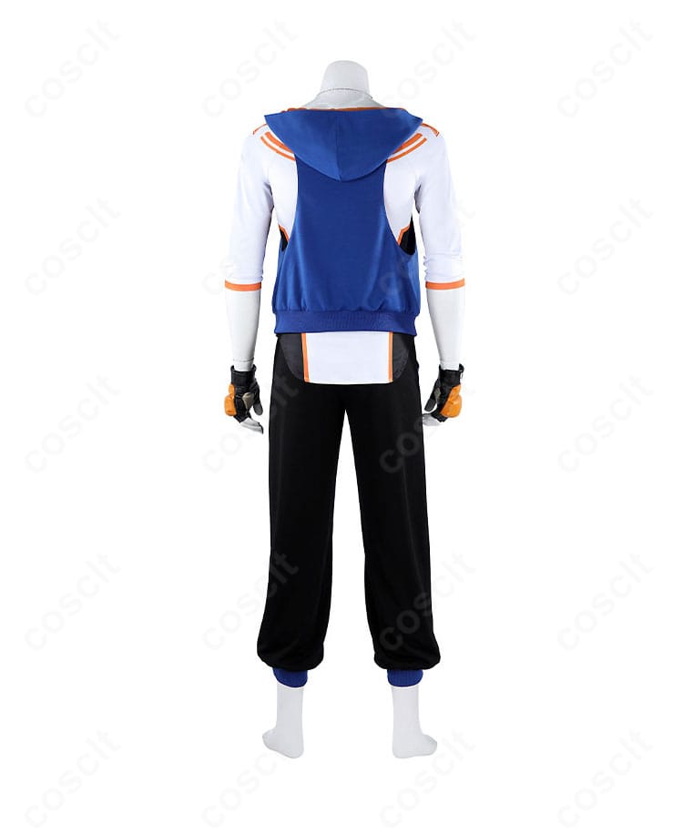 ルーク コスプレ衣装の背面ビュー。バックスタイルの切替とシルエットを確認。