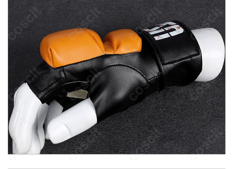 ルーク コスプレ衣装のナックルガード付きグローブ装飾ディテール。戦闘的な印象を表現。