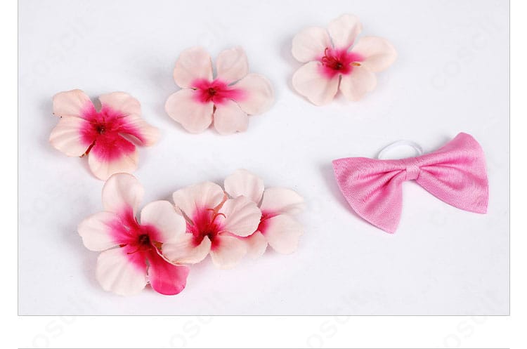 エアリス・ゲインズブール ピンキーマーメイド水着 花とリボンの髪飾り。コーデを完成させる重要アクセ。
