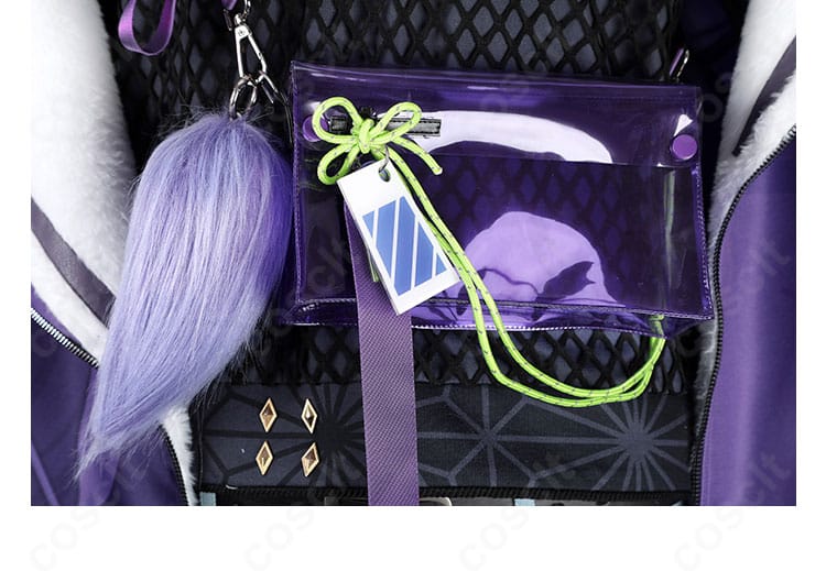 NU:カーニバル 玖夜 インナーコーデ。立体感のある重ね着でサイバーテイストを演出。