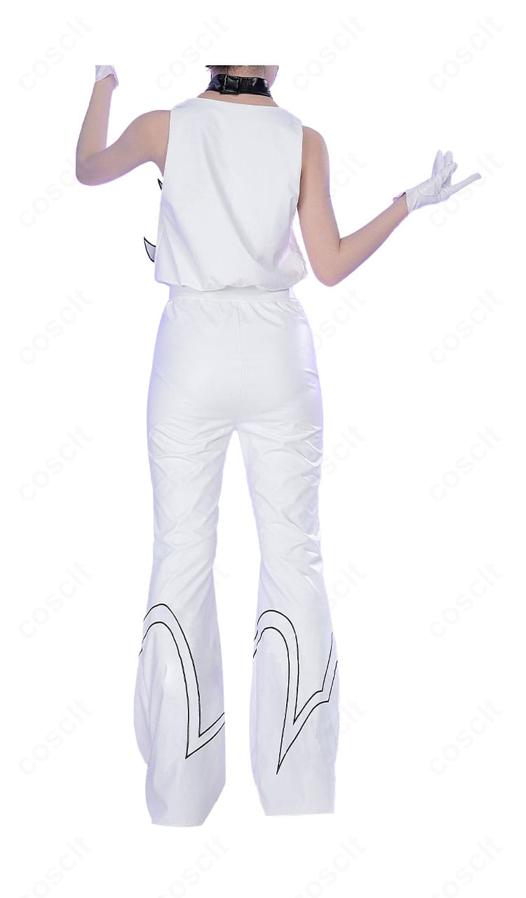 パンティ&ストッキング コスプレ ジャンプスーツ背面全身。バックのラインとシルエットを確認