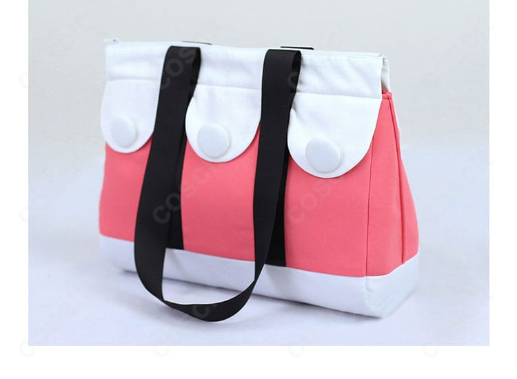 ショルダーバッグ全景。肩掛けベルトや本体形状、色のコントラストが分かる再現写真。