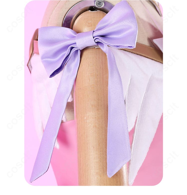 腕部のリボン装飾ディテール。手袋とのバランスと取り付け角度を解説