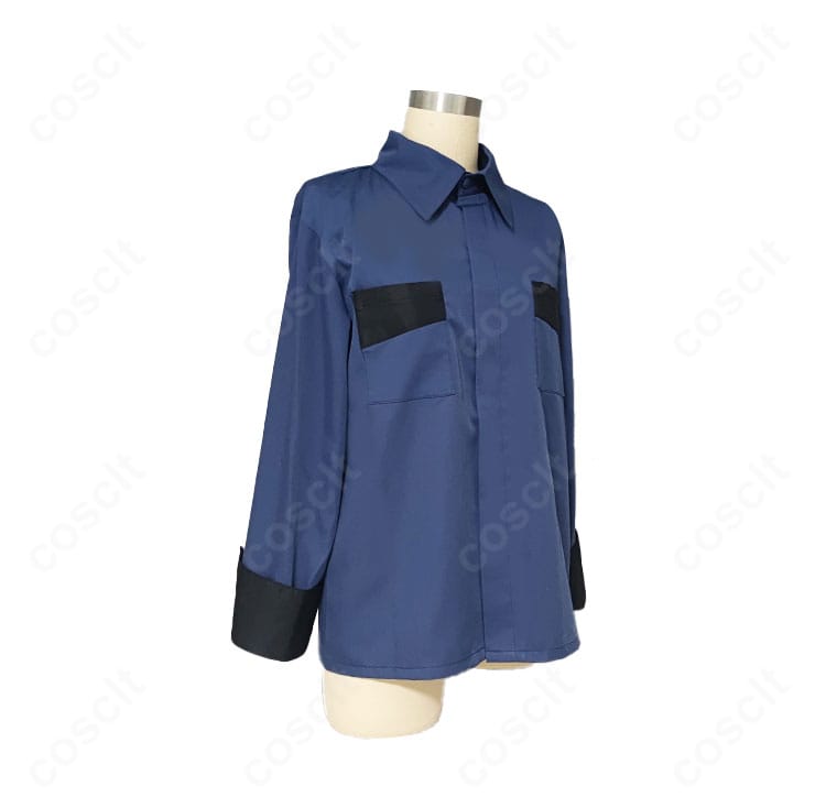 青葉つむぎ 私服（春〜夏）コスプレ衣装の側面画像。フィット感と横からのシルエット、丈感の見え方を示す一枚。