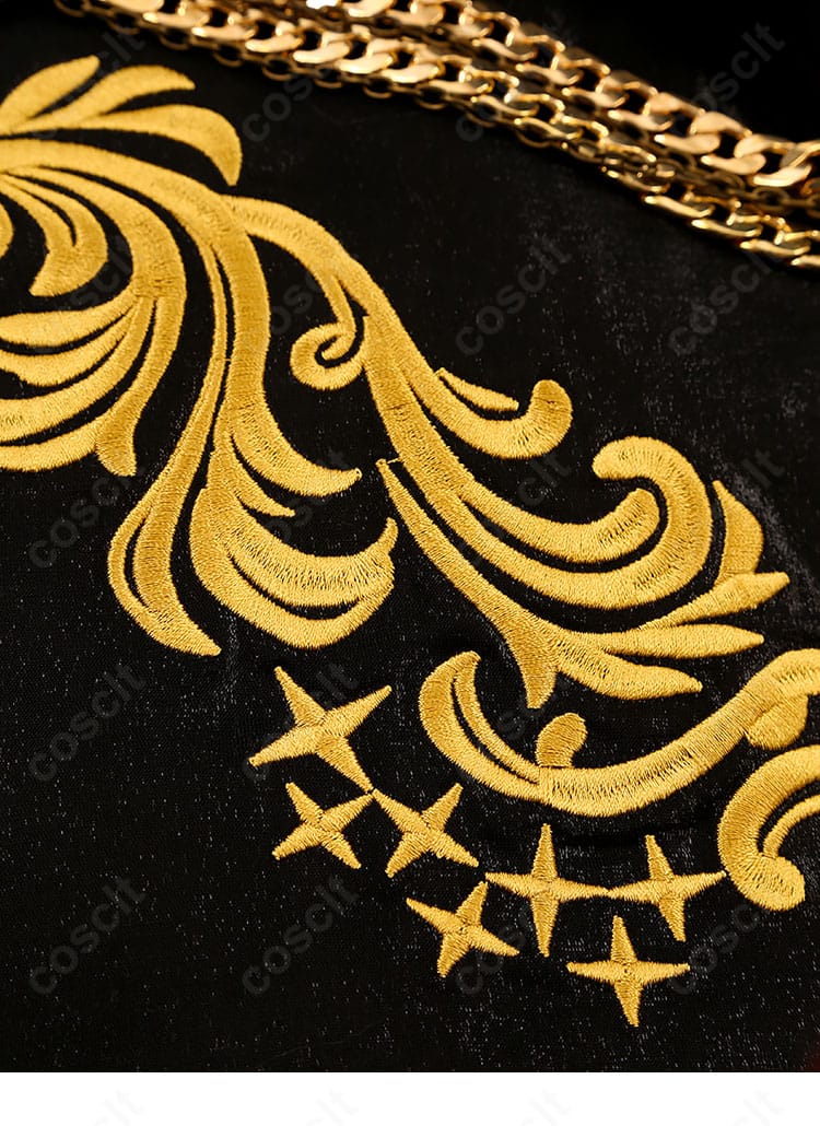 ツイステ 5周年記念衣装のパターン装飾詳細。コートの縁取りや紋様の再現、ステッチワークが見える拡大画像。