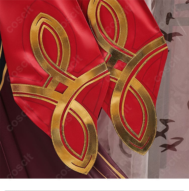 キアナ・カスラナ衣装の肩飾りアップ。立体的なアクセサリーで存在感を演出。