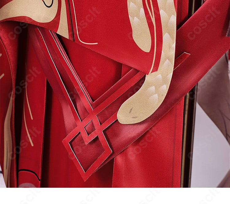 キアナ・カスラナ衣装の背面装飾ディテール。フリンジとパネルの配置バランスを再現。