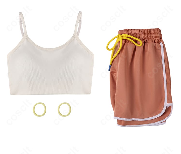 セット内容一式（トップス＋ショートパンツ）を並べた画像。コーデ全体が一目で把握できる