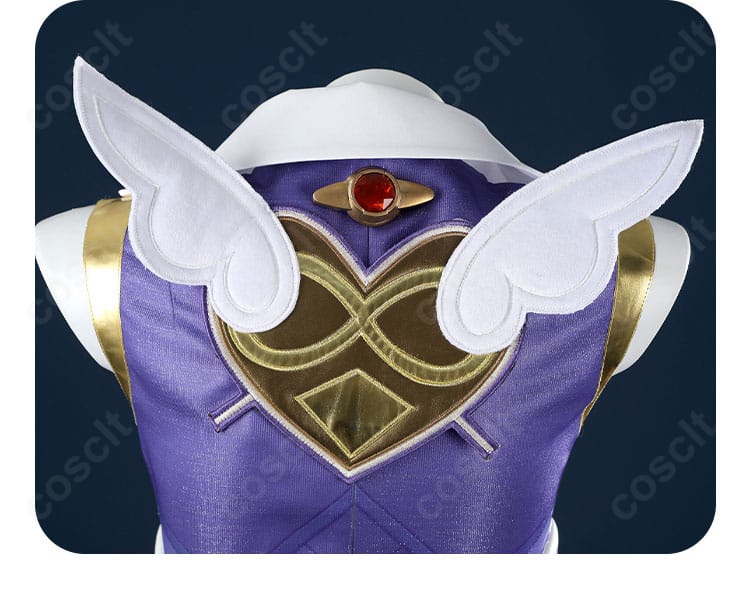 背面装飾の接写。背中のリボンと装飾パーツの配置がわかる画像