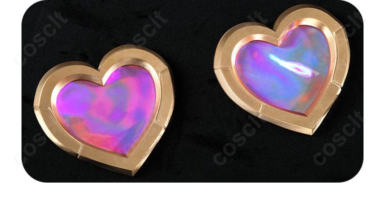 腰飾りの拡大。エレガントな曲線と装飾の配置バランスを示す画像