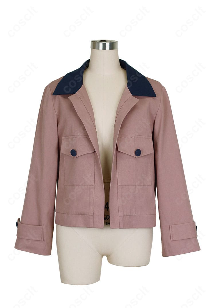 タウニーコスプレ衣装の正面全体。前立てや胸ポケット、直線的シルエットがわかるカット。