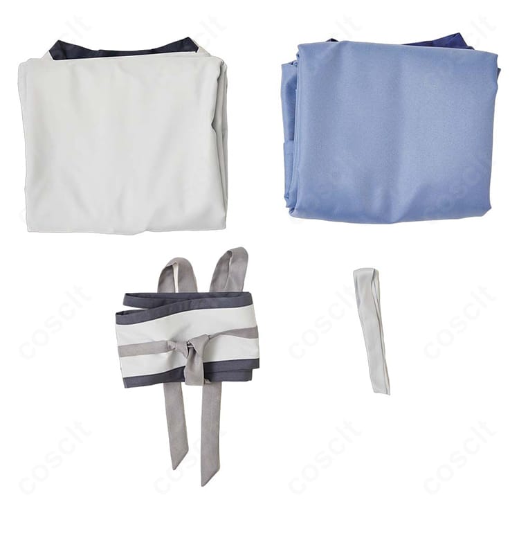 セット内容の一覧画像。コート・和服・帯・髪飾りの4点セットを一目で確認できる。