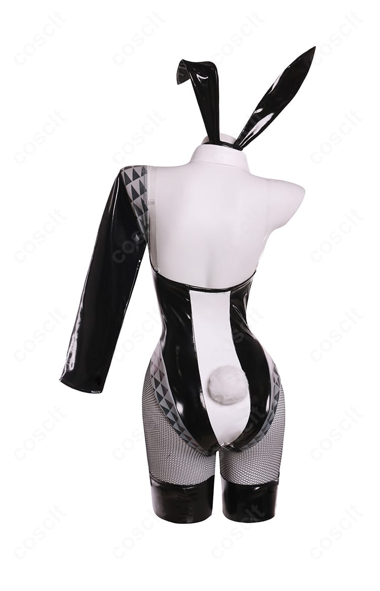 初音ミク バニーVer. 背面。尻尾の配置、背中ライン、透明ストラップの収まりを詳細表示。