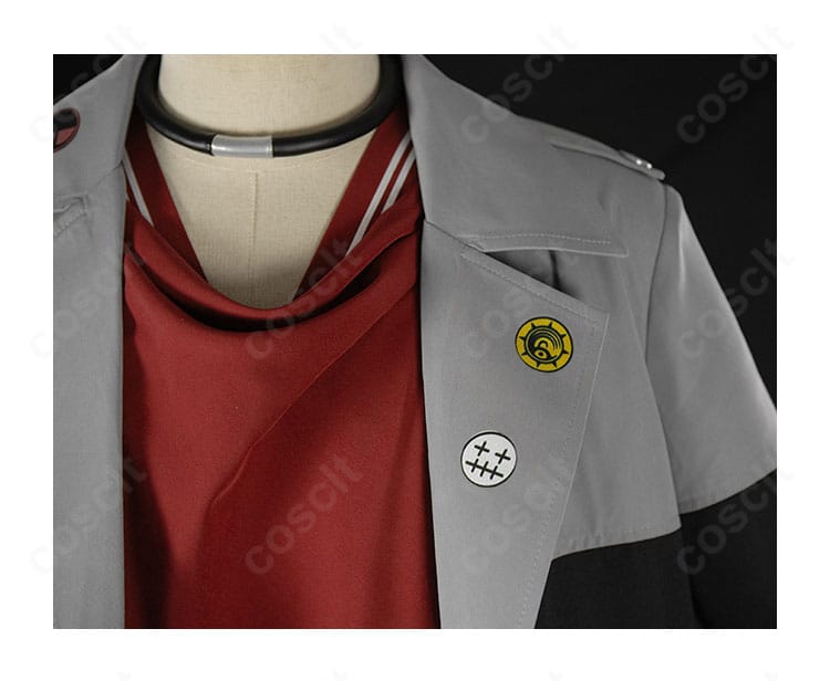 エンジン衣装の襟元ディテール。配色と縫製ラインが分かるクローズアップ