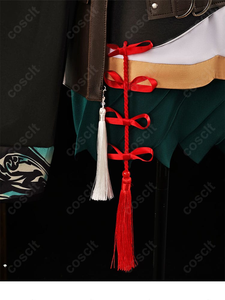 無患子 衣装の腰フリンジ装飾。揺れ感とエッジ処理、撮影時の動きの出方を示すカット