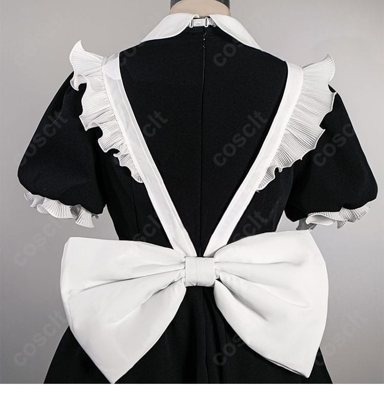 背部蝶結びの結び目とリボン垂れの質感が分かる寄り。エレガントかつ可愛い背面デザイン。