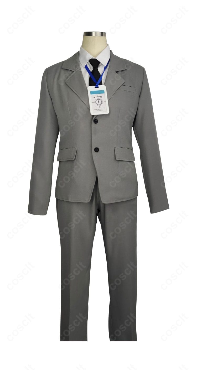 ブルーアーカイブ 先生（シャーレ）制服コスプレの正面図。コートの落ち感とシャツ・ネクタイのバランスがわかるカット