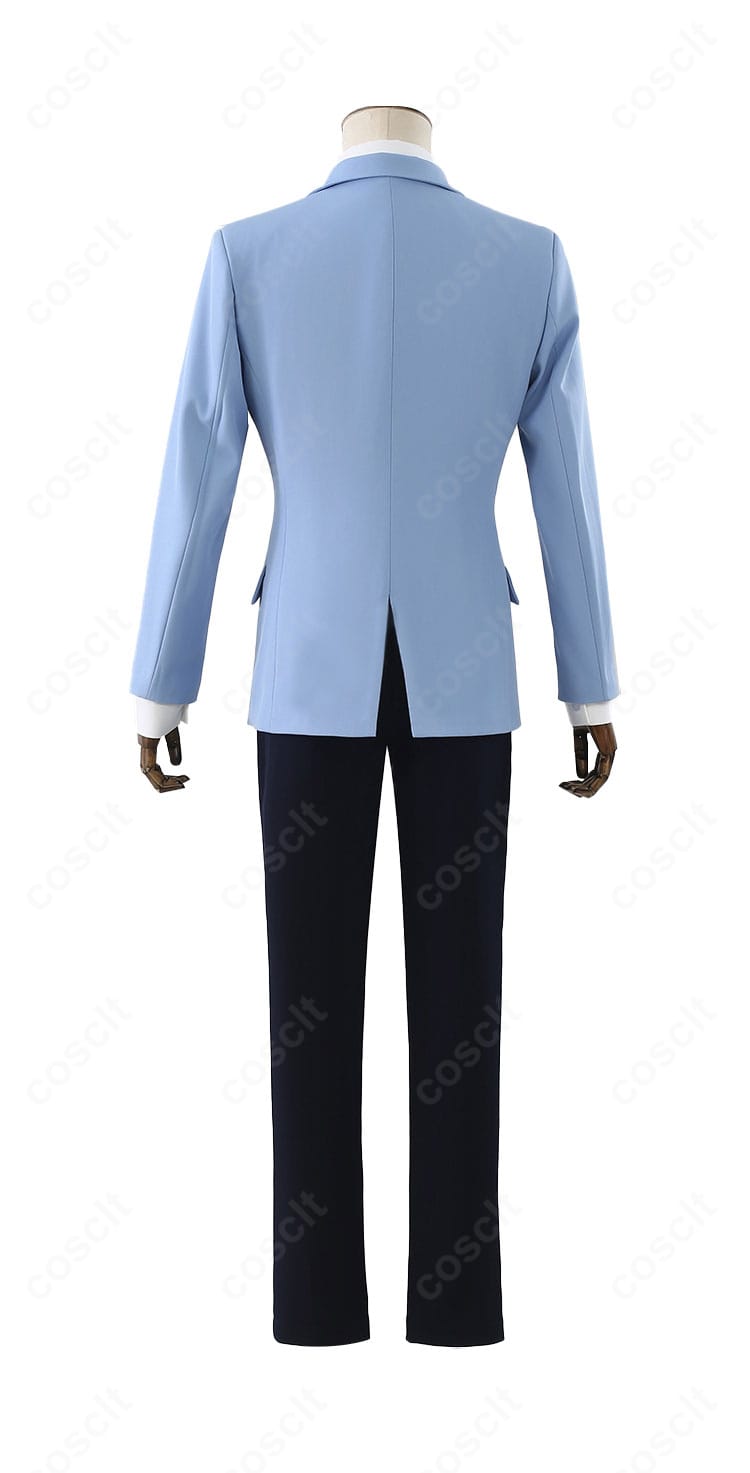 背面全身：ジャケットとパンツのラインがわかる星條高校制服コスプレ背面