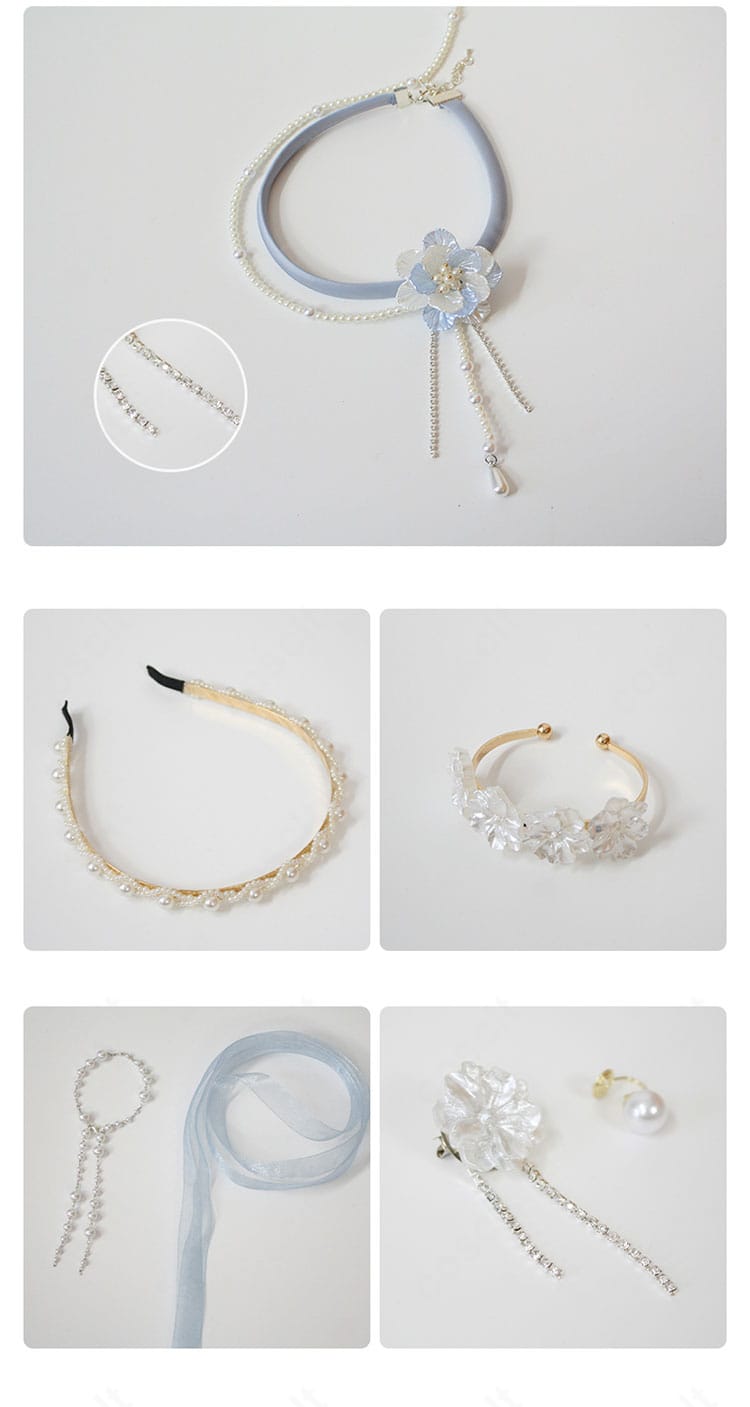 髪飾り・ヘッドアクセの詳細。花モチーフと金具仕様で装着しやすく安定感のある設計。