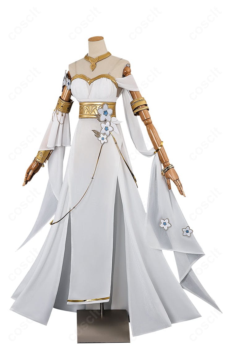 トリスビアス コスプレ衣装の正面全体と装飾ディテールのクローズアップ