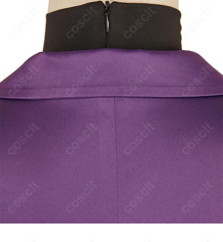 東京卍リベンジャーズ 灰谷蘭 コスプレ衣装の背面装飾細部。背面意匠の配置と質感が分かるアップ。